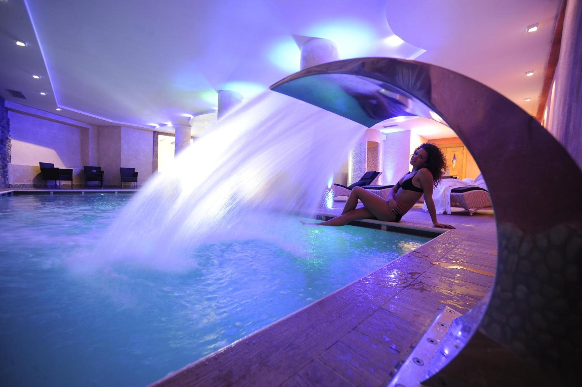 Cerana Relax