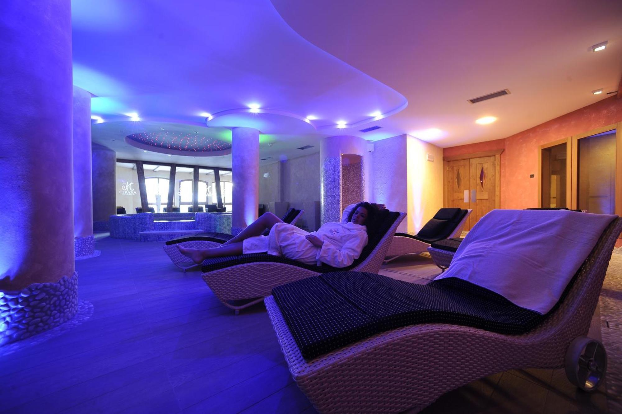 Cerana Relax