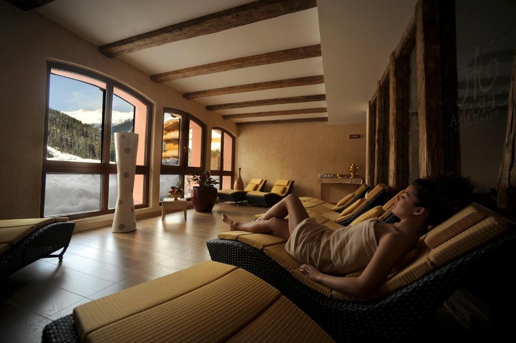 Cerana Relax